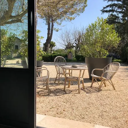 Les Interieurs D'angele לינה וארוחת בוקר *